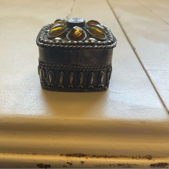 GANZ Pill Boxes Jeweled Rhinestone Lided Boxes Oval Square Silvertone - Picture 13 of 13